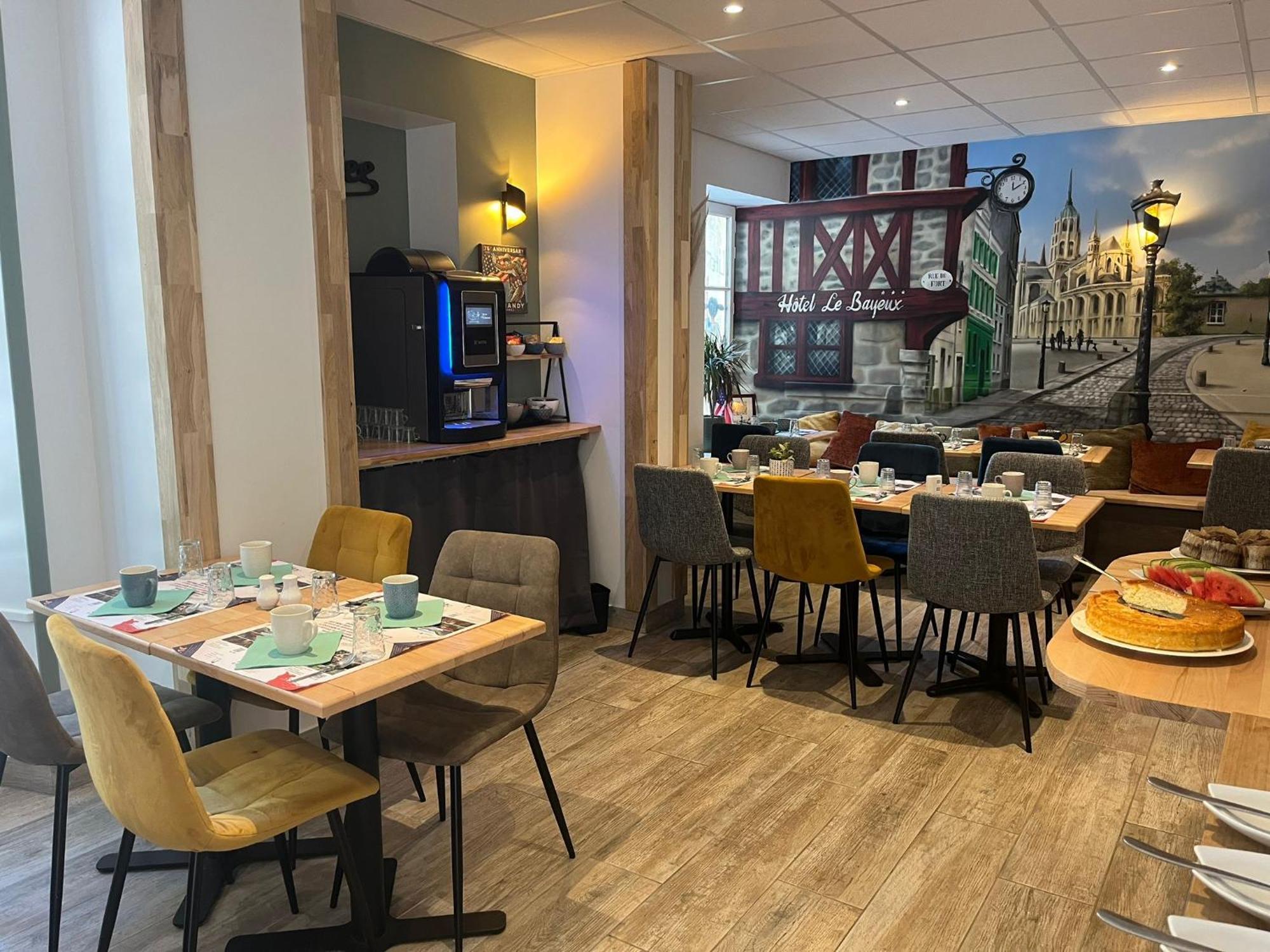 Hotel Le Bayeux Luaran gambar